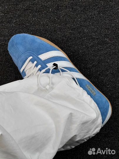 Adidas Tokyo Blue Bird