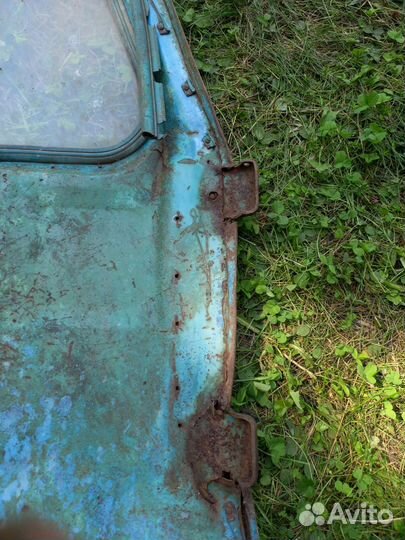 Дверь мтз-50 со стеклом