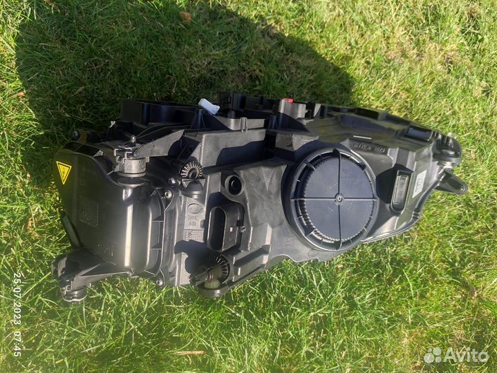 Фара гольф 7 ксенон 2013 - 2017