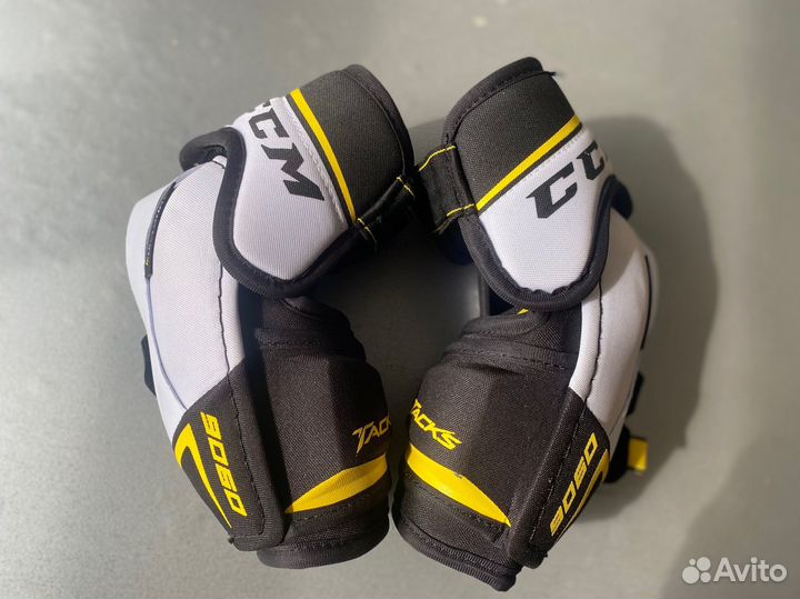 Налокотники хоккейные ccm9060 sr