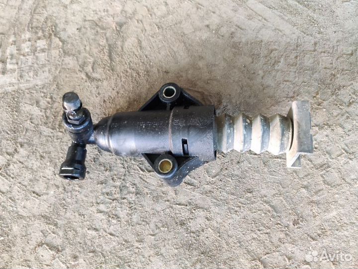 Skoda Octavia A4 Tour Цилиндр сцепления рабочий