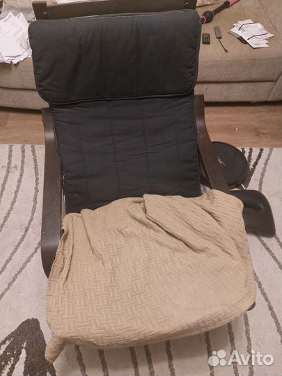 Кресло - качалка Pueng Пуэнг икеа чёрное