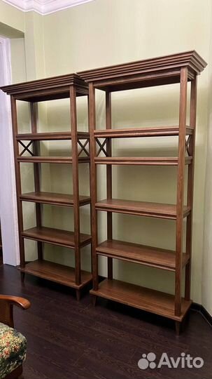 Этажерка из массива. Италия