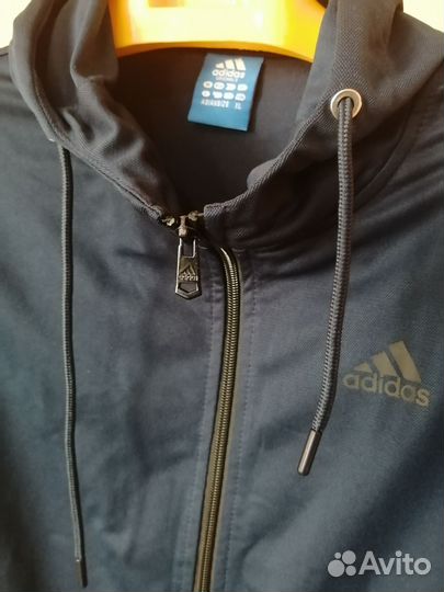 Спортивный костюм новый для мальчика