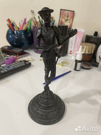 Статуэтка касли