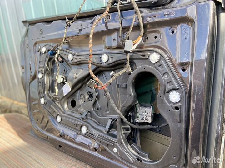 Дверь передняя левая на Volkswagen passat cc