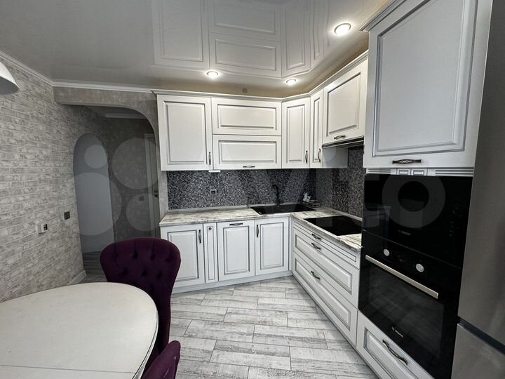 4-к. квартира, 96 м², 11/12 эт.