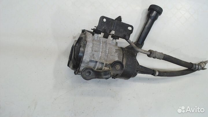 Насос усилителя руля Peugeot Partner, 2011