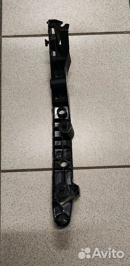 Кронштейн переднего бампера левый nissan juke YF15