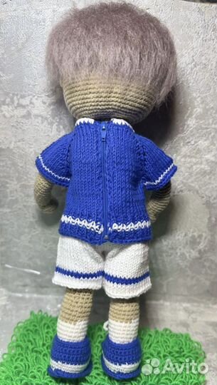 Кукла вязаная крючком - футболист Динамо