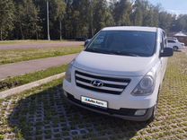 Hyundai H-1 2.5 AT, 2016, 300 000 км, с пробегом, цена 2 200 000 руб.