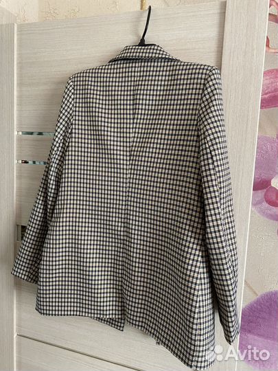 Пиджак женский 42 44