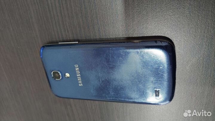 Телефон samsung 4mini