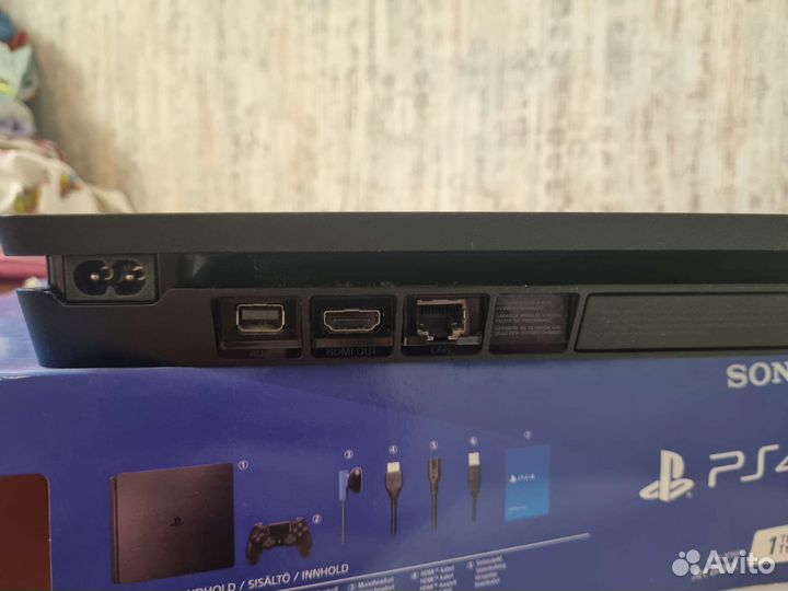Sony PS4 Slim 1TB + 1 джойстик (dualshock)