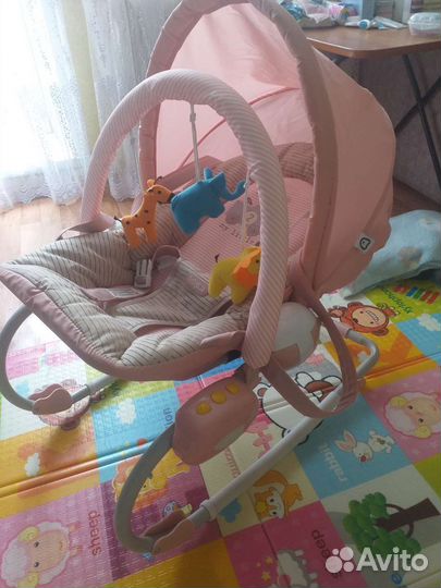 Шезлонг детский babyton