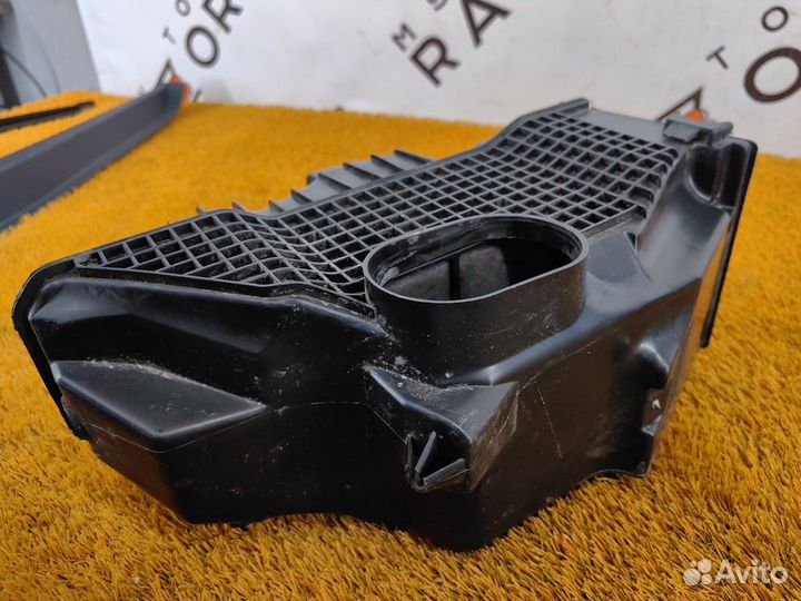 Корпус воздушного фильтра Renault Duster K9KR858