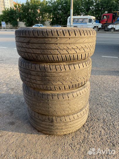 Комплект колес оригинал r16 на Нисан