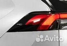 Задний левый фонарь на крыле -V Toyota RAV4