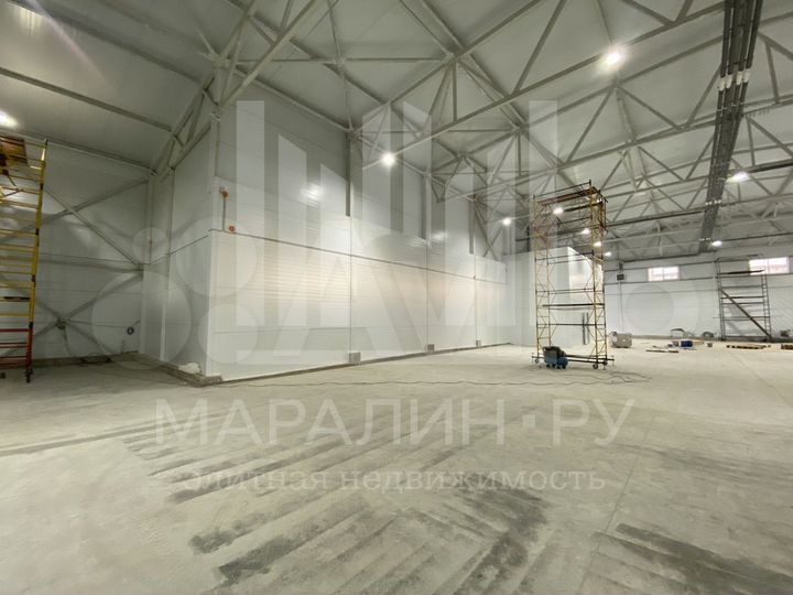 Склад с жд веткой, 870 м²