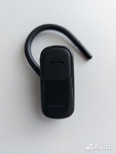Bluetooth-гарнитура Nokia BH-104
