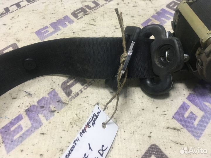 Ремень безопасности передний правый Форд Фокус 1