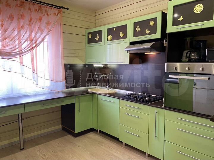 Дом 172 м² на участке 15 сот.