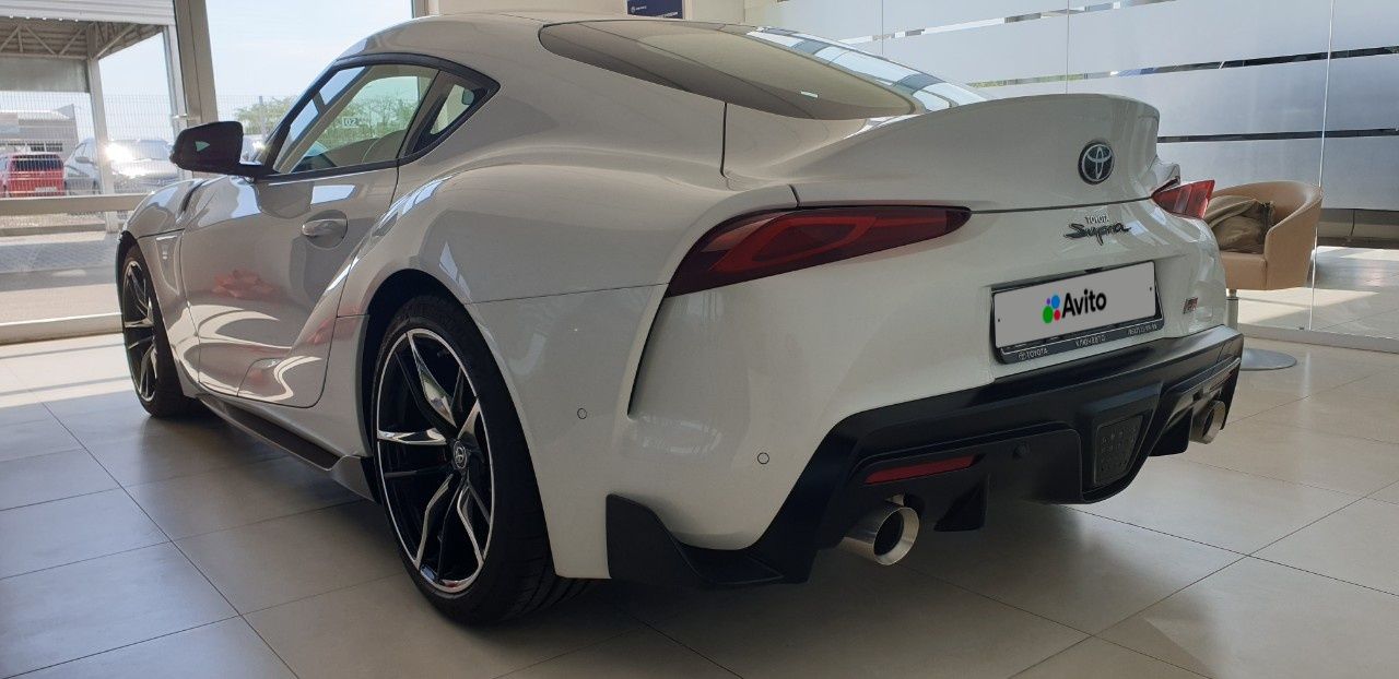 Toyota Supra: фото владельца