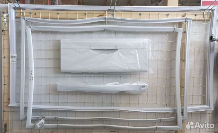 Уплотнитель двери холодильника