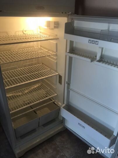 Холодильник Стинол