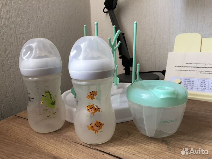 Бутылочки avent natural 260 + сушилка и дозатор
