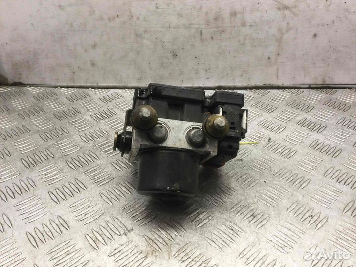 Блок ABS Daihatsu Materia ymu5k01102; 00008167e3 K