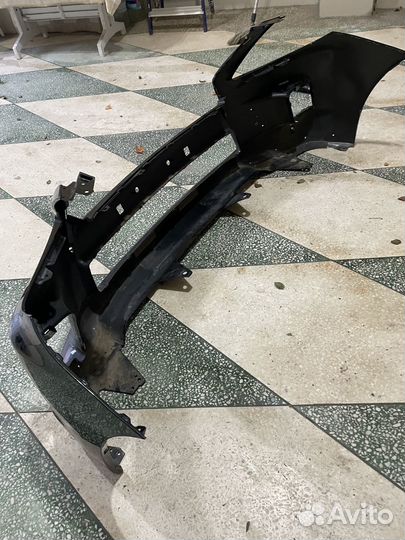 Бампер на lexus lx 570 передний 2012 год