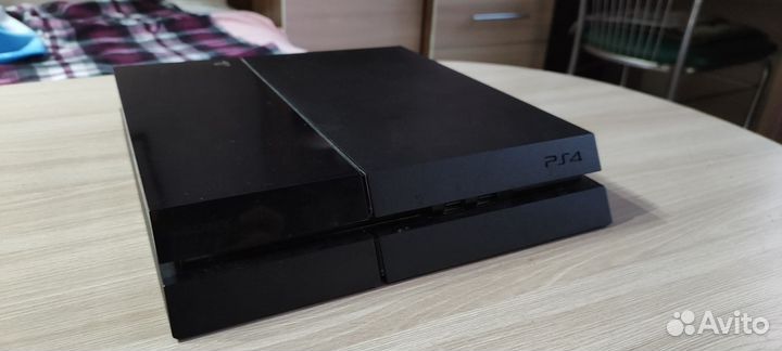 Sony PS4 fat