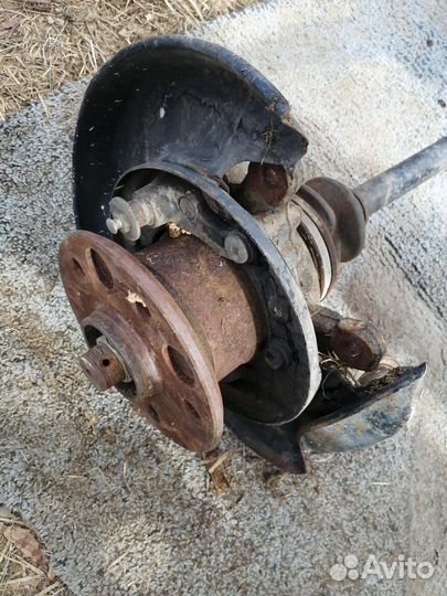 Продам редуктор с приводами