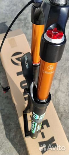 Вилка воздушная для велосипеда 29