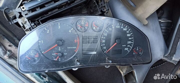 Приборная панель Audi a6c5 VDO дизель дорестайл