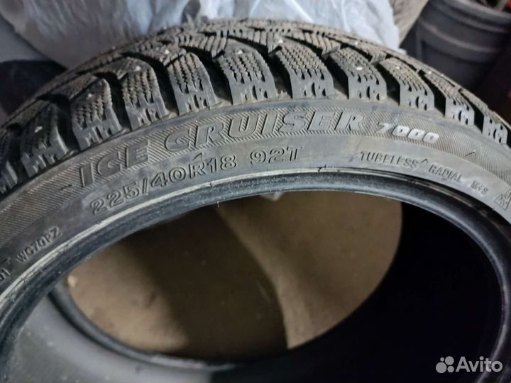 Bridgestone Ice Cruiser 7000 225/40 R18
