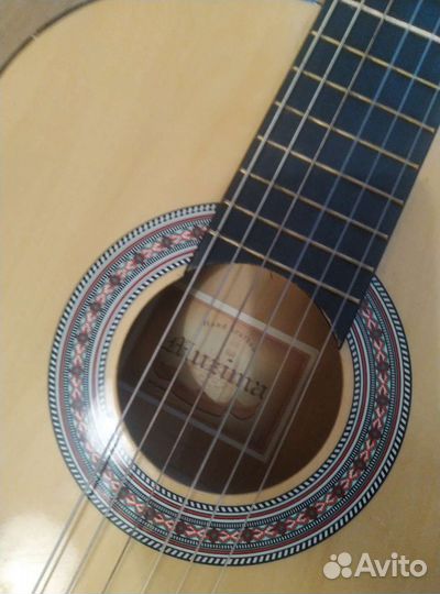 Акустическая гитара muzima