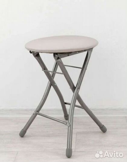 Табурет складной