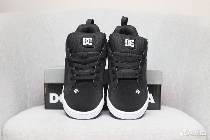 Кроссовки Dc shoes court graffik