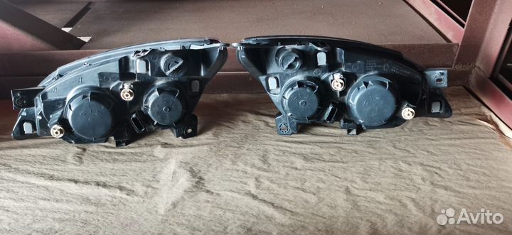 Фары Citroen C5 2002