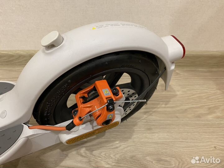 Электросамокат Xiaomi Mi Electric Scooter 3