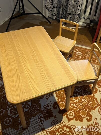 Стол и 2 стула для детей