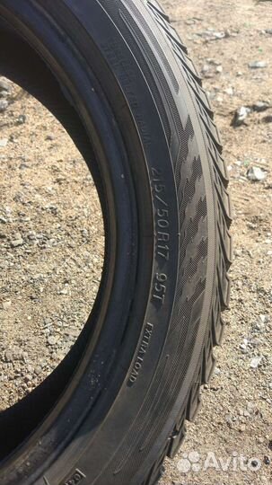 Yokohama Ice Guard IG35 215/50 R17 95T