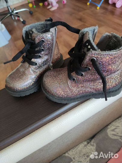 Ботинки для девочки