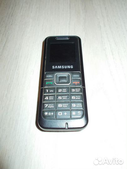 Samsung E1070