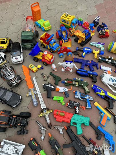 Игрушки
