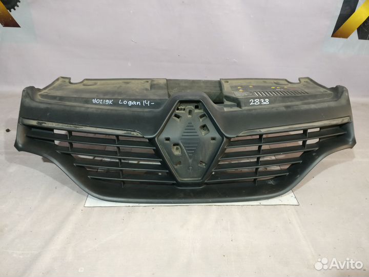 Renault Logan 2 14- Решетка радиатора 2838