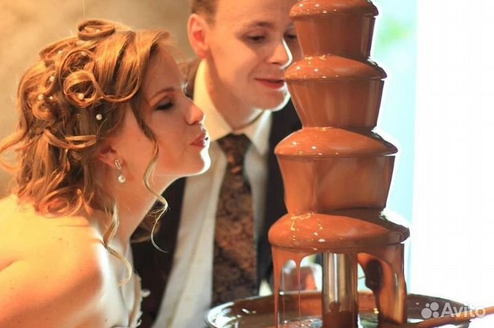 Шоколадный фонтан на мероприятие