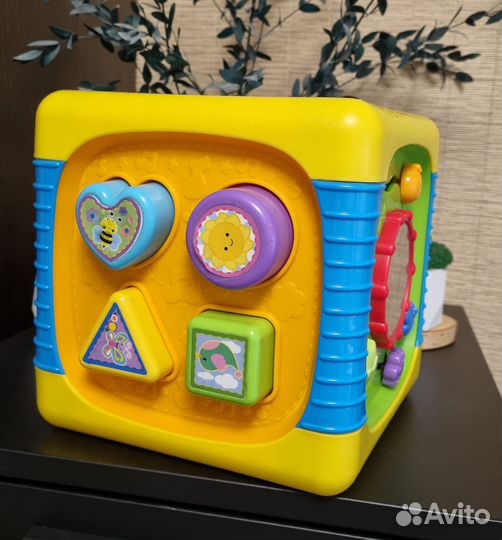 Игрушки кубик-сортер